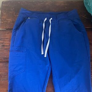 Large tall figs scrubs bottoms, winning blue